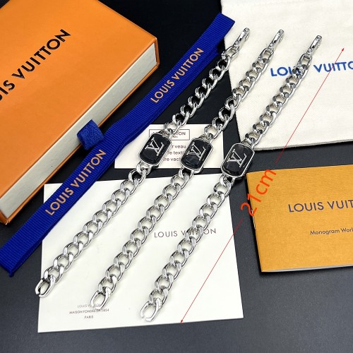 Louis Vuitton Exclusive Classic New Monogram Bracelet