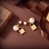 Balenciaga New Fashion Pearl Earrings