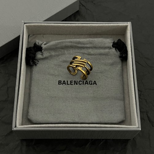 Balenciaga Fashion New Retro Ring