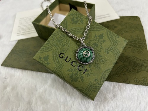 Gucci New Fashion Green Stone Double G Design Concept Retro Necklace