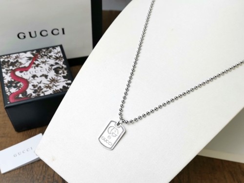 Gucci New Bold Latest Check Model G Fashion Necklace