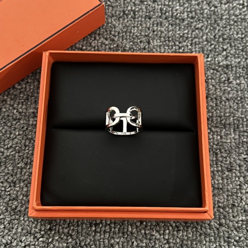 Hermes New Classic Pig Nose Element H Logo Ring Size 6 7 8