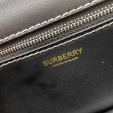 Burberry Fashion New Classic Coussin Crossbody Bag Sizes: 22x17x7cm