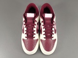 NIKE DUNK LOW Valentine's Day Low Top Retro Casual Shoes
