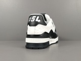 Louis Vuitton Trainer Unisex Grainy Cowhide Low Board Shoes Fashion Sneakers Shoes