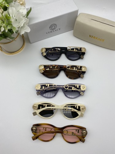 Fendi Unisex Fashion New Sunglasses Size: 53口20-145