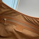 Gucci New Fashion Moon Handbag Shoulder Brown Bag Sizes:47×43×3cm
