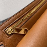 Gucci New Fashion Blondie Breast Bag Mini Crossbody Brown Bag Size: 24x4x5cm