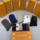 Louis Vuitton New Fashion Casual Cotton Embroidery Logo Socks 5 Pairs/Box