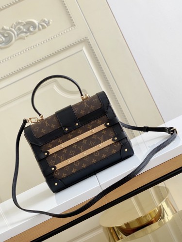 Louis Vuitton New Monogram M45908 Handbag S-lock Crossbody Bag Sizes: 21x18x11cm