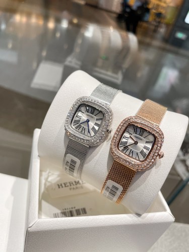 Cartier New Fashion Coussin De Full Of Diamond Quartz Watch