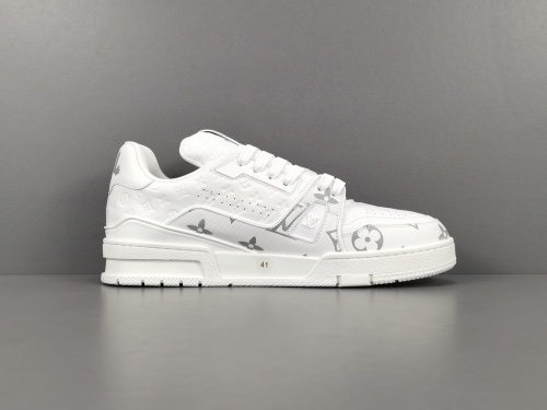Louis Vuitton Trainer Unisex Grainy Cowhide Low Board Shoes Fashion Sneakers Shoes