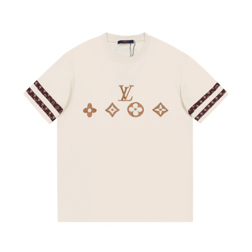 Louis Vuitton Sticker Embroidered Letter Loose Short Sleeve Men Cotton T-Shirt