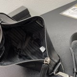 Prada Cornucopla Bag Triangle Diagonal Span Package Fashion Mini Change Wallet Bag Size: 26*14*12CM