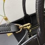 Burberry Fashion Tote Package Bag Burberry Thomas Burberry Logo Grain Leather Handbag Size:27*11*20CM