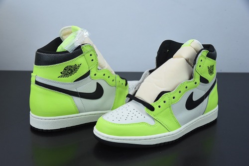 Nike Air Jordan 1 High OG Volt Men Casual Basketball Sneakers Shoes
