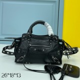 Balenciaga Neo Cagole Locomotive Bag Fashion Oil Wax Black Silver Buckle Handbag Sizes: 26*13*18CM