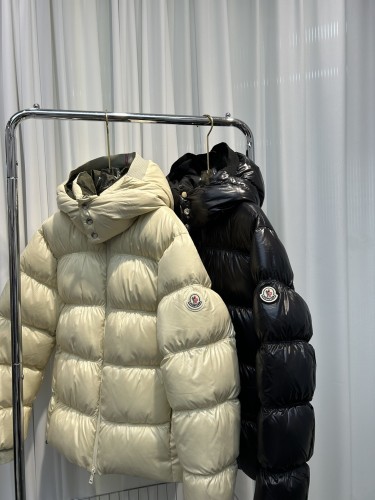 Moncler Orizaba Classic Fashion Short Down Jacket Unisex Loose Hooded Down Coats