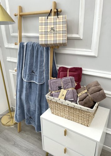 Burberry Multifunctional Bath Towel Sets Cotton Stroller Cover Blanket Embroidery Beach Towel Size:35*75/70*140