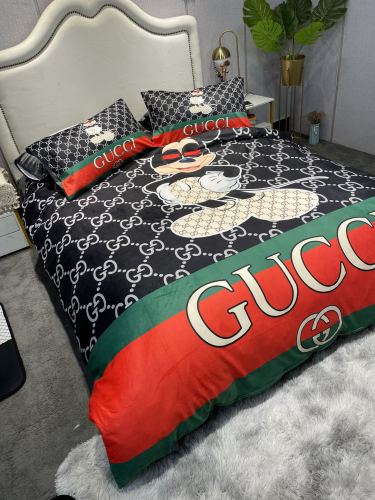 Gucci Digital Print Beding Set Double-Sided Thickening Baby Fleece Four-Piece Set Quilt Cover:200*230 Bed Sheet 245*250 Pillowcase 48*74*2