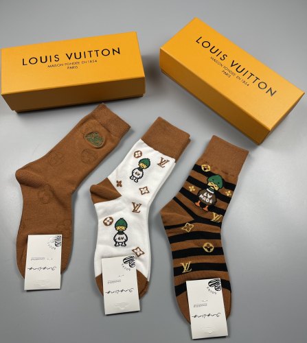 LOUIS VUITTON Classic LV Logo Embroidery Cotton Socks Fashion Casual Socks 3 Pairs/Box