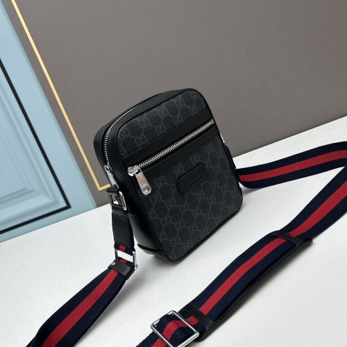 Gucci Fashion Crossbody Camera Bag Size：16*19*6CM
