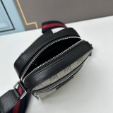 Gucci Fashion Crossbody Camera Bag Size：16*19*6CM