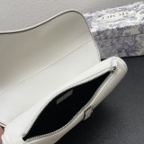 Dior Flip Adjustable Shoulder Strap Saddle Chest Bag Size：20*28.6*5 CM