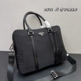 Prada Classic Nylon Shoulder Bag Briefcase Size： 37*28*9 CM
