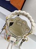Fendi Mon Tresor Small Bucket Bag Canvas Crossbody Bag Size：10*12*18 CM