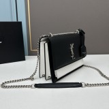 Yves Saint Laurent Cowhide Chain Bag Diagonal Package Size：26*20*7 CM