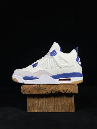 Nike SB x Jordan Air Jordan 4 Sapphire Unisex Basketball Shoes