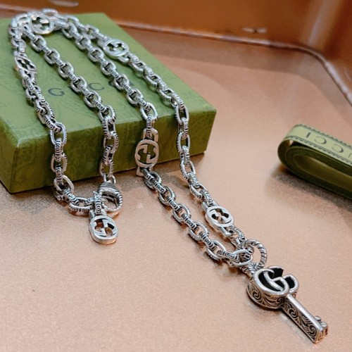 Gucci Anger Forest Double G Vintage Classic Collection Key Necklace