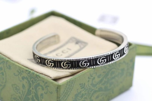 Gucci Do Old Double G Vintage Silver Bracelet
