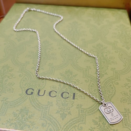 Gucci Anger Forest Double G Vintage Classic Collection Necklace