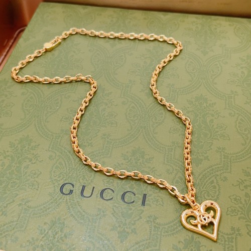 Gucci Anger Forest Double G Chow Tai Fook Necklace