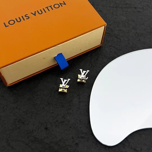 Louis Vuitton Classic Atmospheric Asymmetrical Stud Earrings
