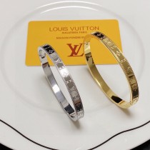 Louis Vuitton Classic Unisex Carved Bracelet