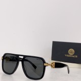 Versace VE4796 Fashion Sunglasses Size 58-17-140