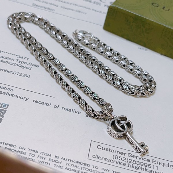 Gucci  Anger Forest Unisex Double G Vintage Key Necklace 60CM