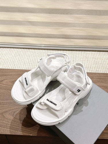 Balenciaga Beach Sandals Anti-Slip Outsole Lightweight Velcro Sandals