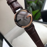 Gucci Classic Fashion Women's Double G Calfskin Quartz Watch