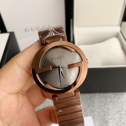 Gucci Classic Fashion Double G Logo Stainless Steel Strap Quartz Watch