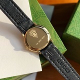 Gucci Women's Classic Fashion Stainless Steel Quartz Watch