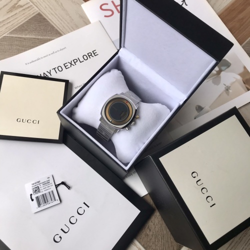 Gucci Grip Classic Logo Stainless Steel Quartz Watch