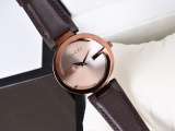 Gucci Classic Double G Logo Calfskin Quartz Watch