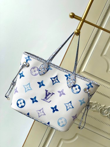 Louis Vuitton Neverfull M22979 Monogram Pattern Retro Detachable Zipper Clutch Hand Bag Sizes:32*29*17CM