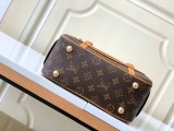 Louis Vuitton M46321 Monogram Print Hand Bag Sizes:26*16*11CM