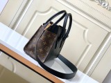 Louis Vuitton ON MY SIDE M57728 Monogram Print Hand Bag Sizes:25*20*12CM