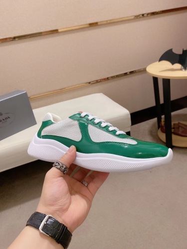 Prada Fashion Men Light Weight Casual Sports Shoes Men Street Sneakers